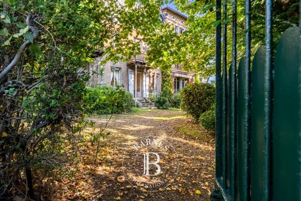 Versailles, Maison 7 Chambres -  364 m² à vendre