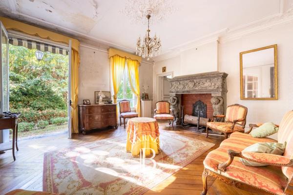 Versailles, Maison 7 Chambres -  364 m² à vendre