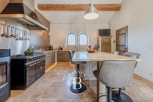 Aix-en-Provence, Bastide 5 Chambres -  310 m² à vendre