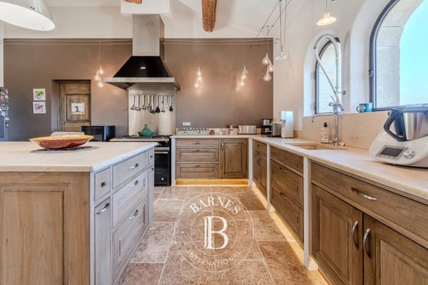 Aix-en-Provence, Bastide 5 Chambres -  310 m² à vendre