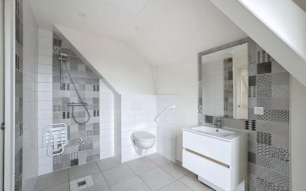 Appartement à louer    1 pièce • 32 m2 Valuéjols