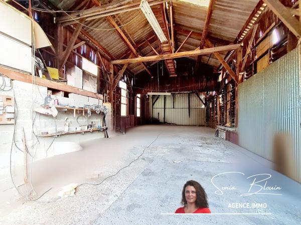 À vendre - Terrain projet construction 688 m² situé à Les Garennes sur Loire (49320)