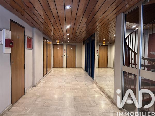 Appartement à vendre 3 pièces 63 m² Suresnes