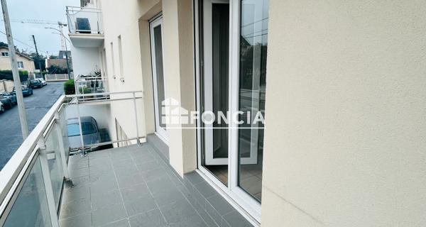Location Appartement 2 pièces 43.22 m² - Savigny-sur-orge 91600