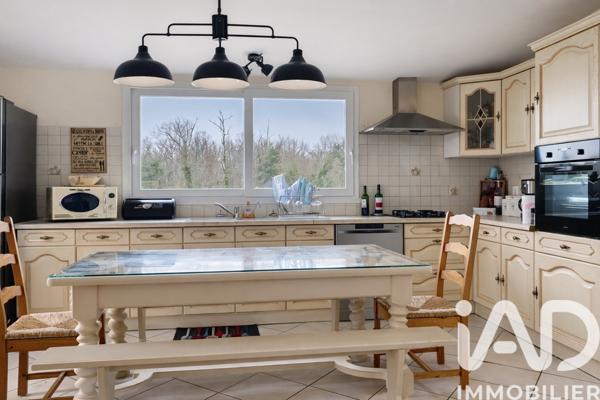 Maison à vendre 4 pièces 96 m² Coutras