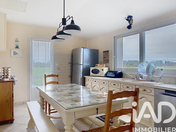 Maison à vendre 4 pièces 96 m² Coutras