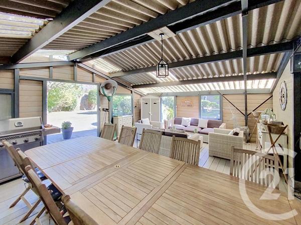 Maison à vendre  8 pièces - 237,40 m 2   ST MALO  - 35