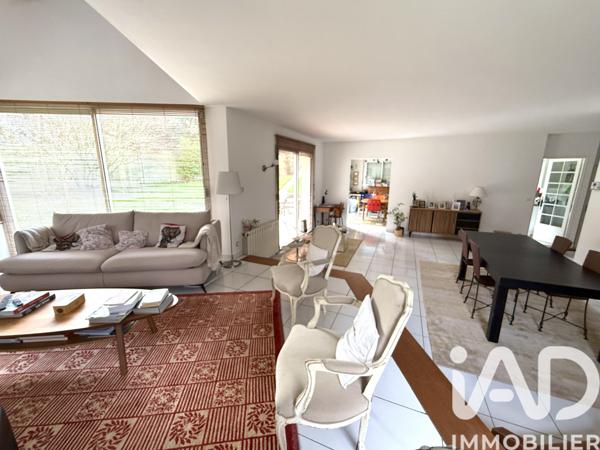 Maison à vendre 8 pièces 194 m² Jouy-en-Josas