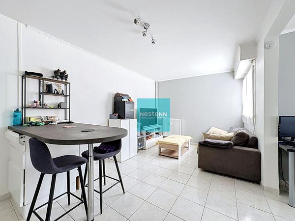 Appartement Franconville 1 pièce 35 m² - Résidence ravalée récemment - Cave et parking en sous-sol