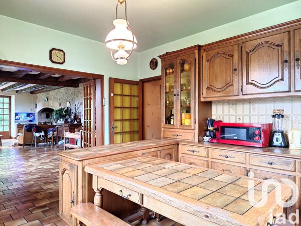 Maison à vendre 9 pièces 257 m² Arpajon-sur-Cère