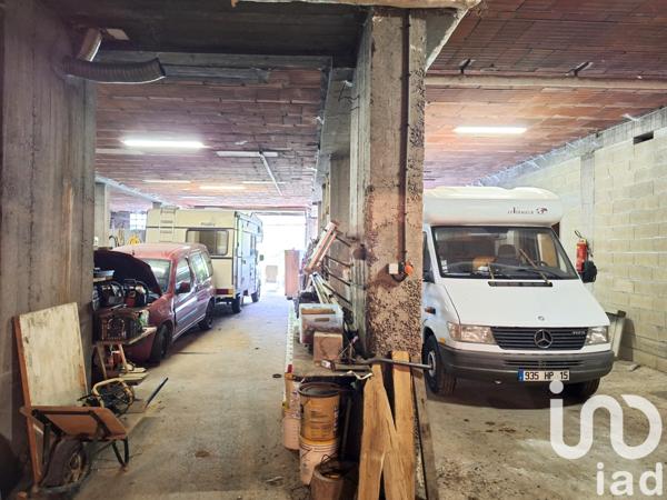 Maison à vendre 9 pièces 257 m² Arpajon-sur-Cère