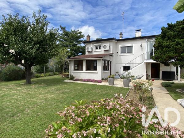 Maison à vendre 8 pièces 155 m² Viry-Châtillon