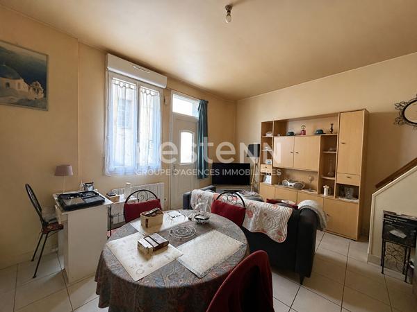 Vente Immeuble de rapport de 91.08m2 avec 2 appartements loués à Montval sur loir (72500)