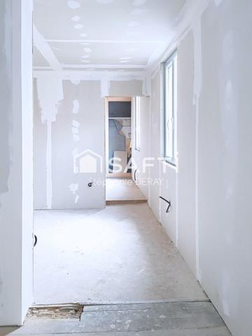 Maison de ville d'environ 200 m2- Fort potentiel à Oisemont