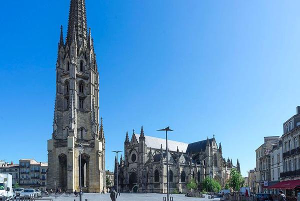 Appartement T2 - Saint Michel - Immeuble Pierre