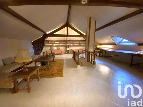 Maison à vendre 7 pièces 216 m² La Celle-Saint-Cloud