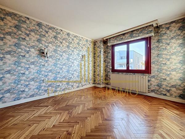 Maison Begles 6 pièce(s) 122 m2 à rénover