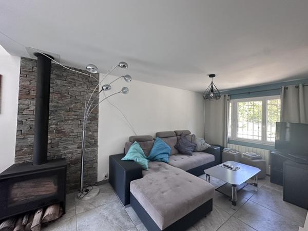 Ghisoni (20227) Maison T3 piscine car-port