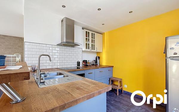 Appartement à vendre    3 pièces • 72,49 m2 Villeurbanne