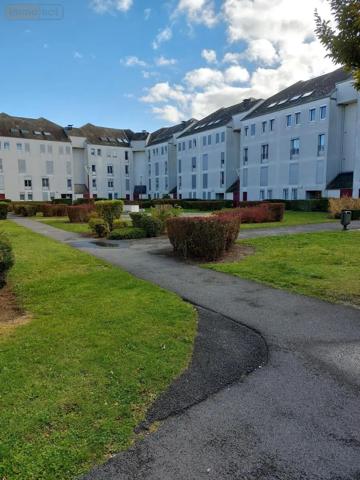 Location - Appartement Reims 51100 4 pièces 74 m 2