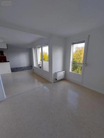 Location - Appartement Reims 51100 4 pièces 74 m 2