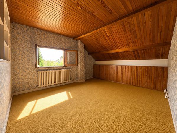 Maison Verrieres Le Buisson 7 pièce(s) 125 m2
