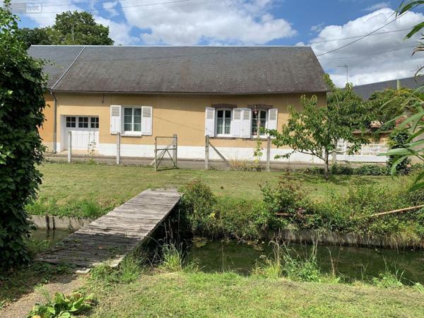 Maison rurale à vendre à Jouy dans l'Eure-et-Loir (28300), ref : 380