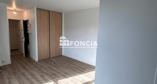 Location Studio 33.31 m² - Le Plessis-trévise 94420