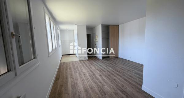 Location Studio 33.31 m² - Le Plessis-trévise 94420