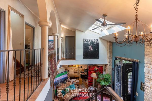 Maison d’artiste en pierre avec piscine dans ancienne minoterie réinventée