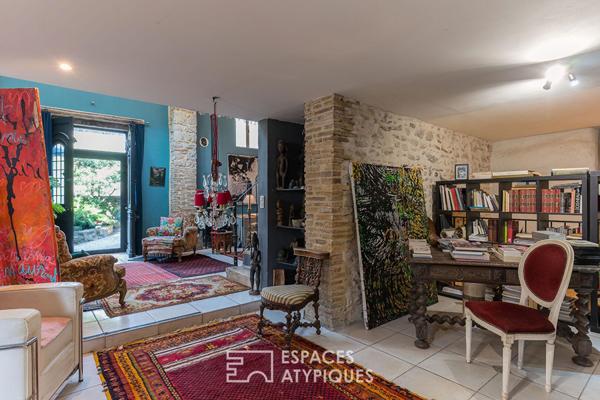 Maison d’artiste en pierre avec piscine dans ancienne minoterie réinventée