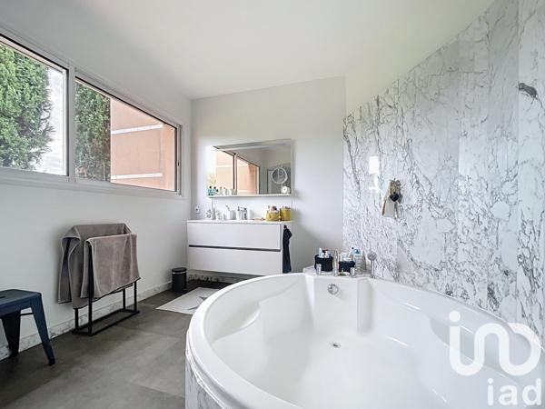 Maison à vendre 6 pièces 218 m² Castelmaurou