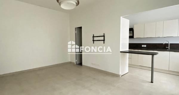 Location Appartement 2 pièces 46.22 m² - Clamart 92140