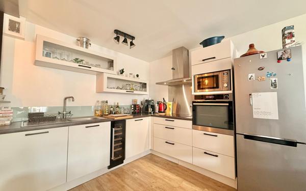 Appartement à vendre    3 pièces •  Longeault