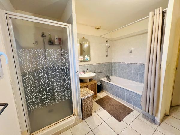 Maison 3 chambres, jardin, et garage