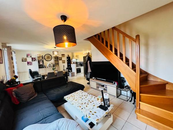 Maison 3 chambres, jardin, et garage