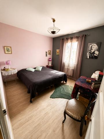 Maison
         6 pièces
        - 180 m² Exclusivité 247 000 € *