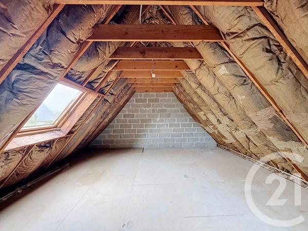 Maison à vendre  5 pièces - 142 m 2   LANNION  - 22