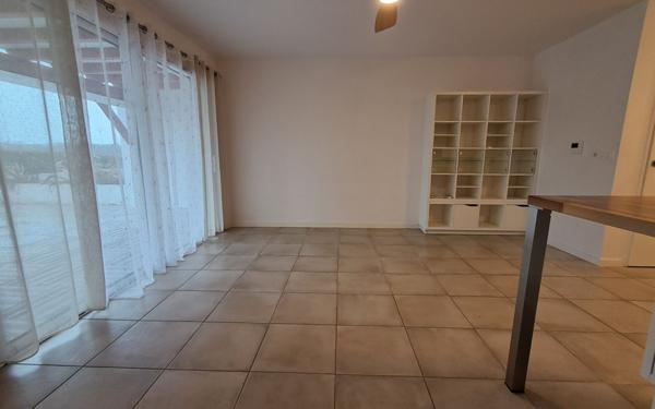 Appartement à louer    3 pièces •  Saint-Pierre-d'Irube