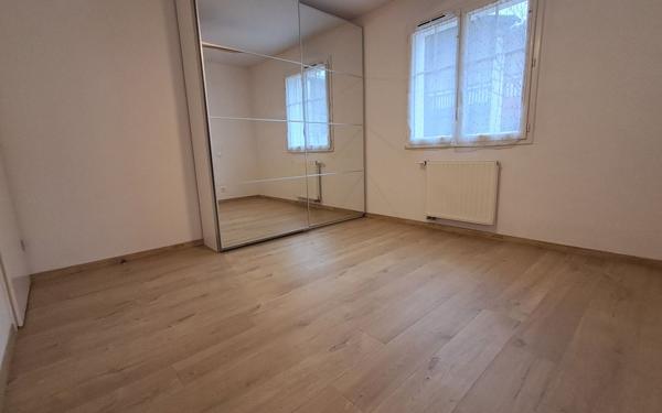 Appartement à louer    3 pièces •  Saint-Pierre-d'Irube