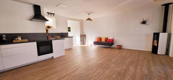 LA ROCHELLE - 17137 - MAISON PLAIN PIED - 2 CHAMBRES - JARDIN - PARKING