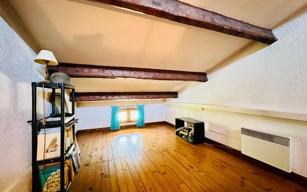 Maison à vendre    7 pièces •  Six-Fours-les-Plages