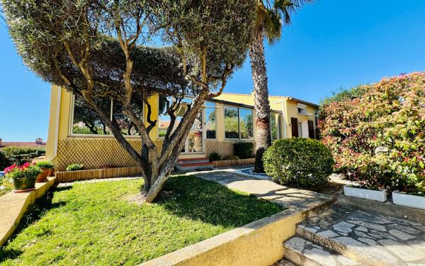 Maison à vendre    7 pièces •  Six-Fours-les-Plages