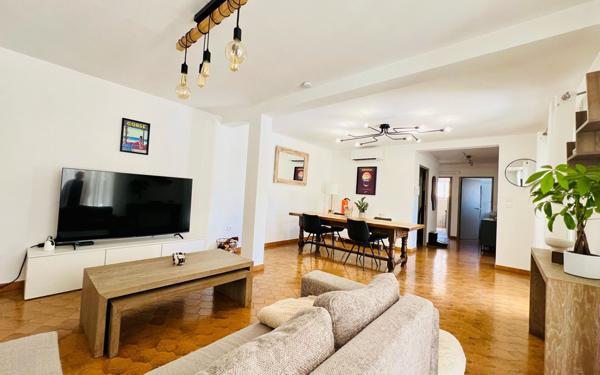 Maison à vendre    7 pièces •  Six-Fours-les-Plages