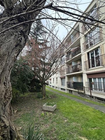 Rosny 93110, 4 pièces de 73 m2, petite résidence calme, proche centre ville