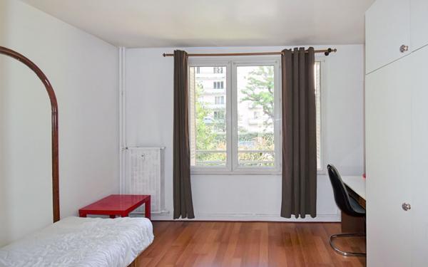 Appartement à louer    4 pièces •  Lyon 8