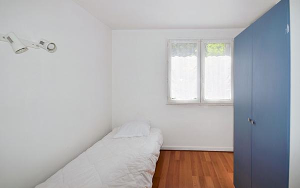 Appartement à louer    4 pièces •  Lyon 8