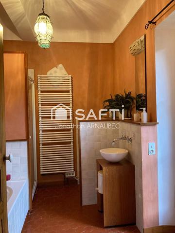 Maison de maître rénovée avec revenus locatifs et chambres d’hôtes