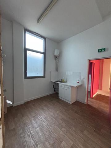 Roubaix (59100) À LOUER – LOCAL COMMERCIAL 100 m² – EMPLACEMENT N°1 – ROUBAIX (Bd du Général Leclerc)