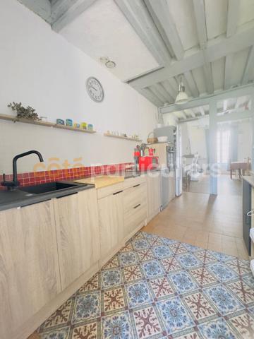 Vente
                Appartement75 m² - 3 Pièces -
                    ORLEANS (45000)